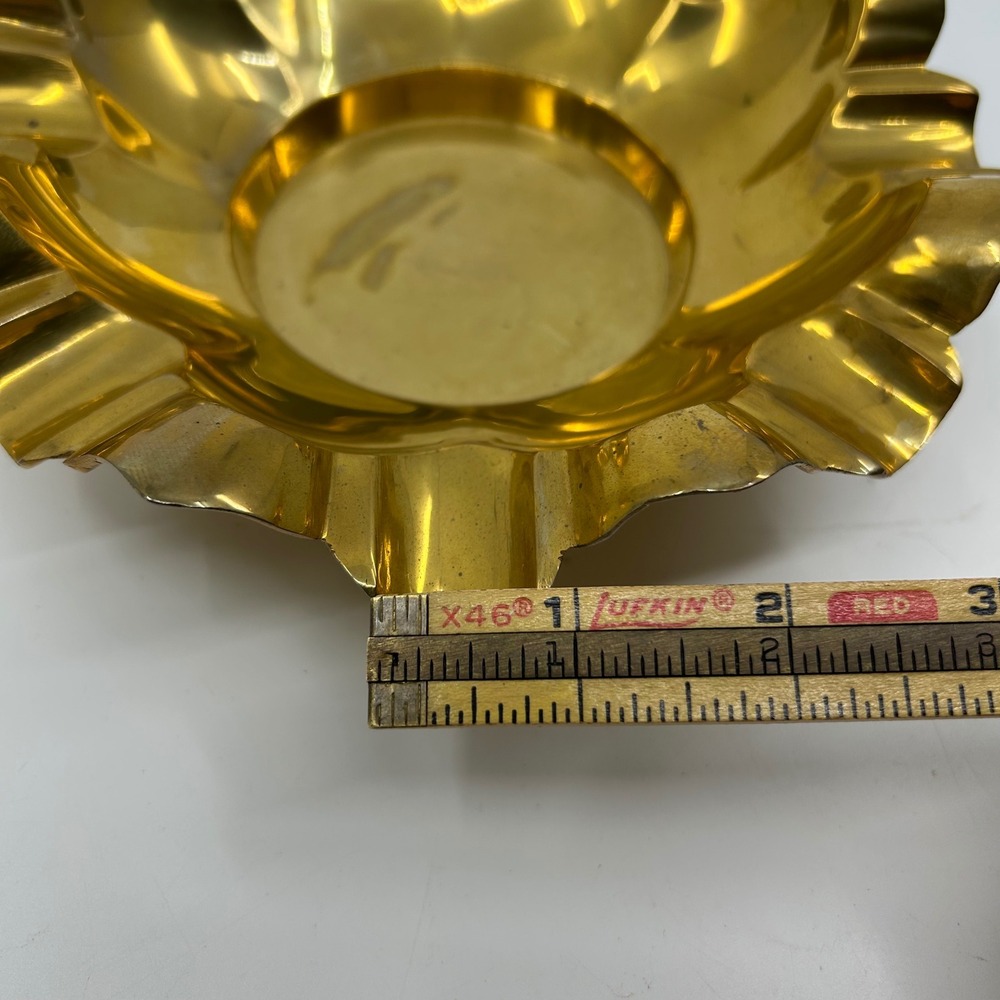 Vintage Brass Gold Tone Cigar Ashtray Mid Century Star Burst Hollywood Regency - Picture 16 of 16